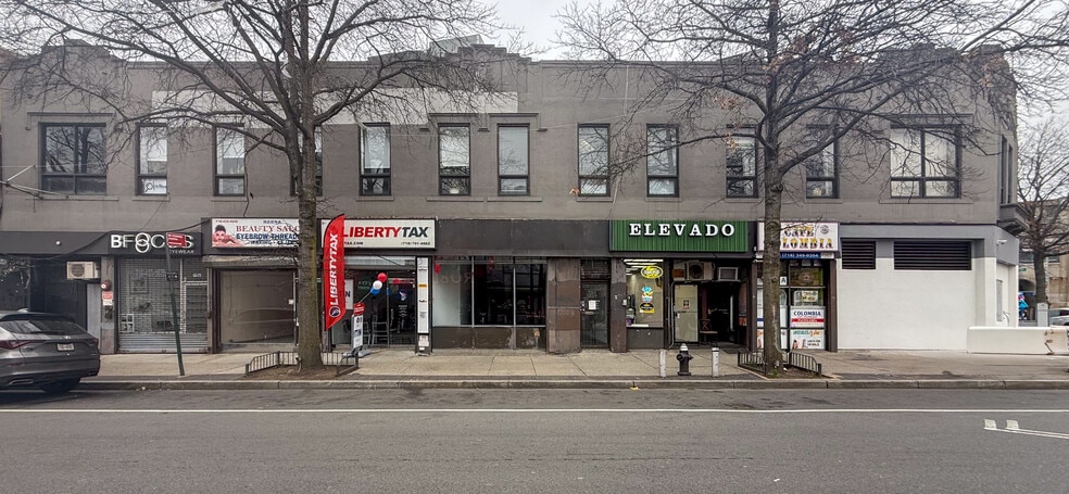 46-20 Queens Blvd, Sunnyside, NY for lease - Building Photo - Image 2 of 5