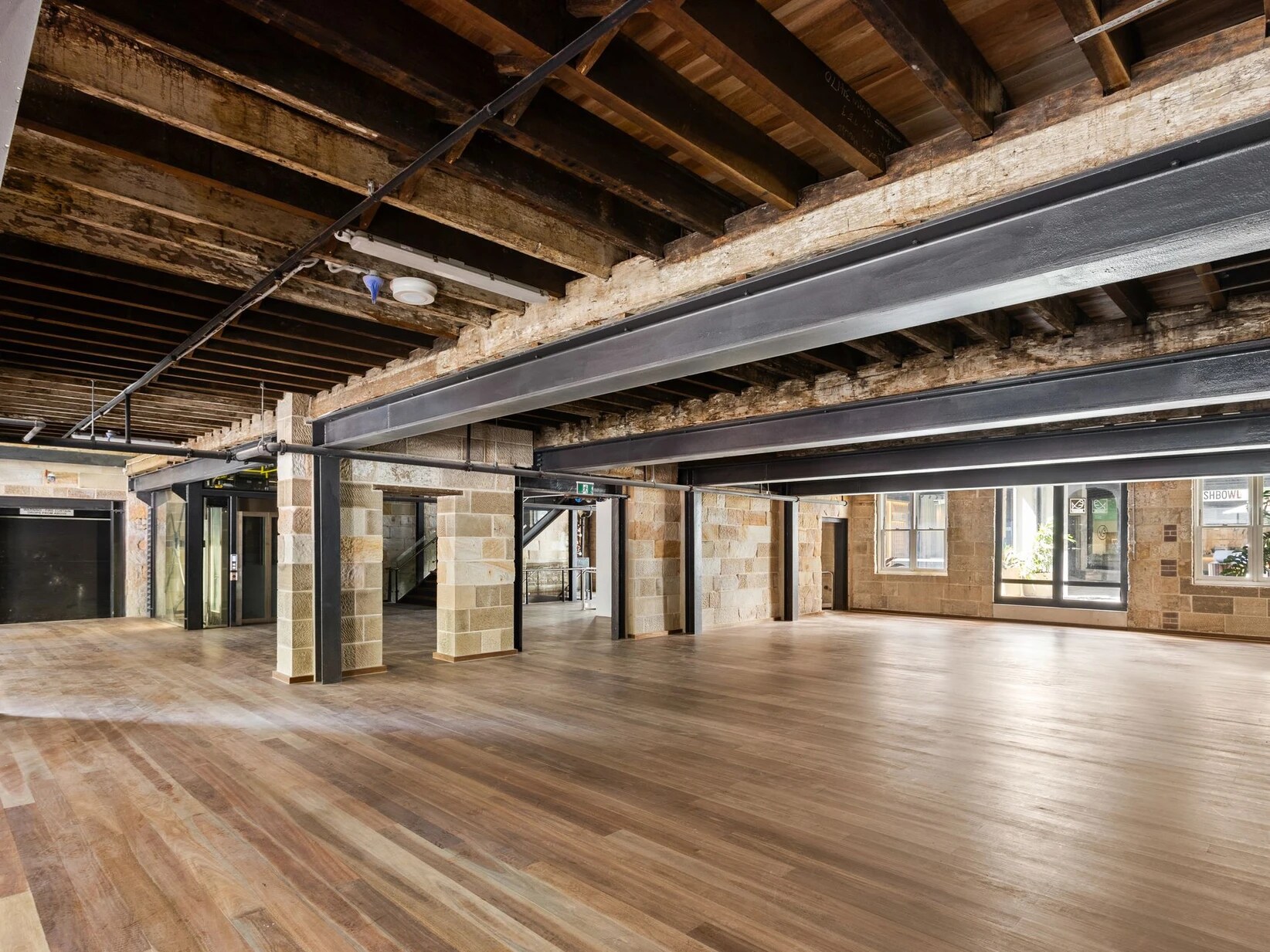 14 Loftus St, Sydney for lease Interior Photo- Image 1 of 2