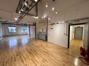 Unit 25 44-48 Waterside, Wharf Road, Islington, London N1 7UX 3