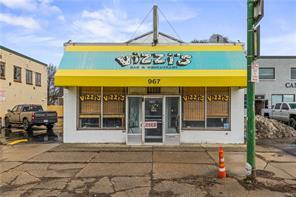 Plus de détails pour 967 Kenmore Ave, Kenmore, NY - Commerce de détail à vendre