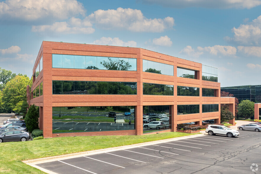 7600 Leesburg Pike, Falls Church, VA for sale - Building Photo - Image 1 of 1