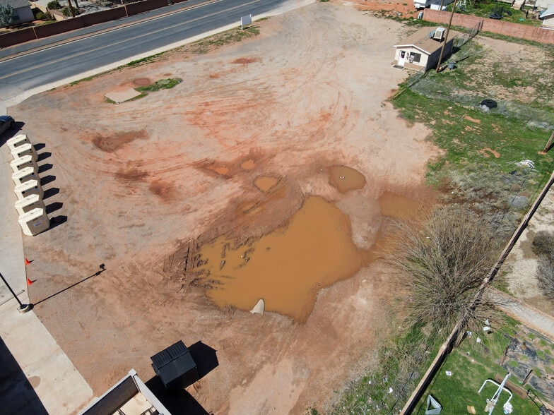 498 Red Mountain Blvd, Ivins, UT for lease - Aerial - Image 3 of 8