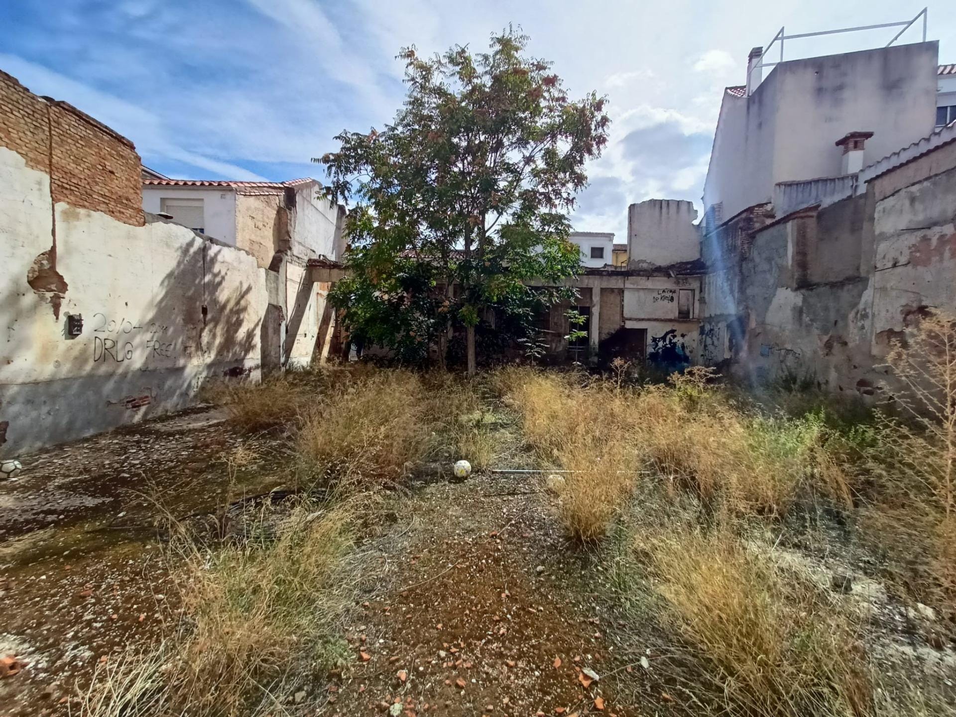Land in Cáceres, Cáceres for sale Primary Photo- Image 1 of 8