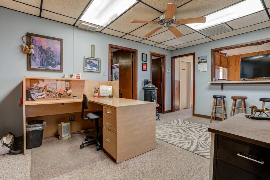 6811 M.l. King Jr. Boulevard, Lubbock, TX à vendre - Photo du bâtiment - Image 3 de 19