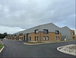 Plus de détails pour 225 Avenue Des Marronniers, Bourgoin-Jallieu - Flex à vendre