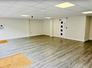 368-370 Lymington Rd, Christchurch for lease Interior Photo- Image 1 of 2