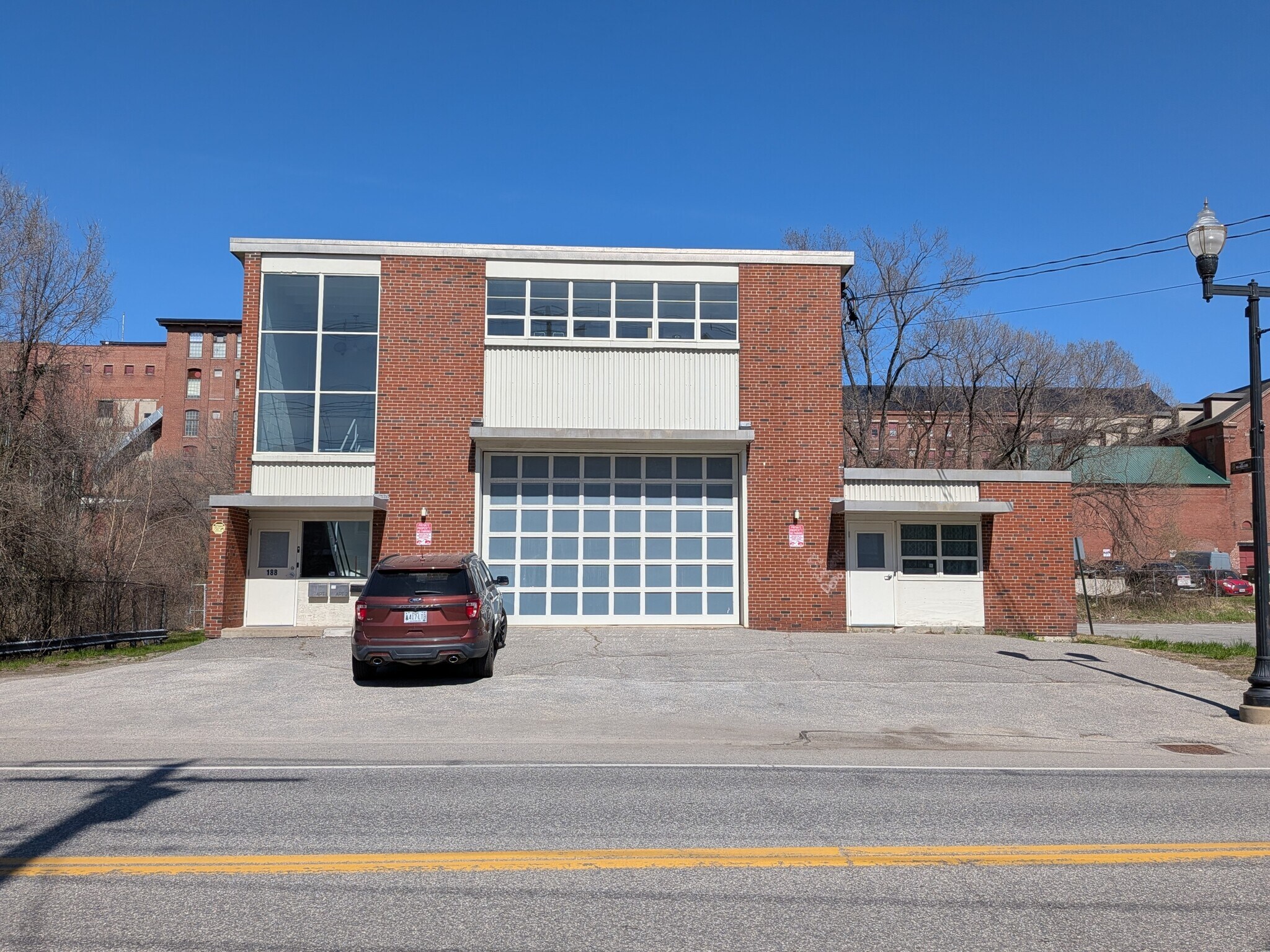 188 Lincoln St, Lewiston, ME for sale Primary Photo- Image 1 of 55