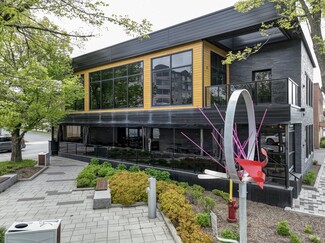 Plus de détails pour 11820-11900 Av 1Re, Saint-georges, QC - Vente au détail à vendre