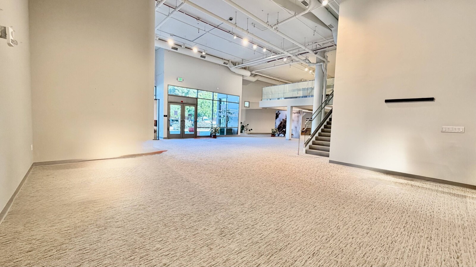 219 Brannan St, San Francisco, CA 94107 - Unit A -  - Interior Photo - Image 1 of 7