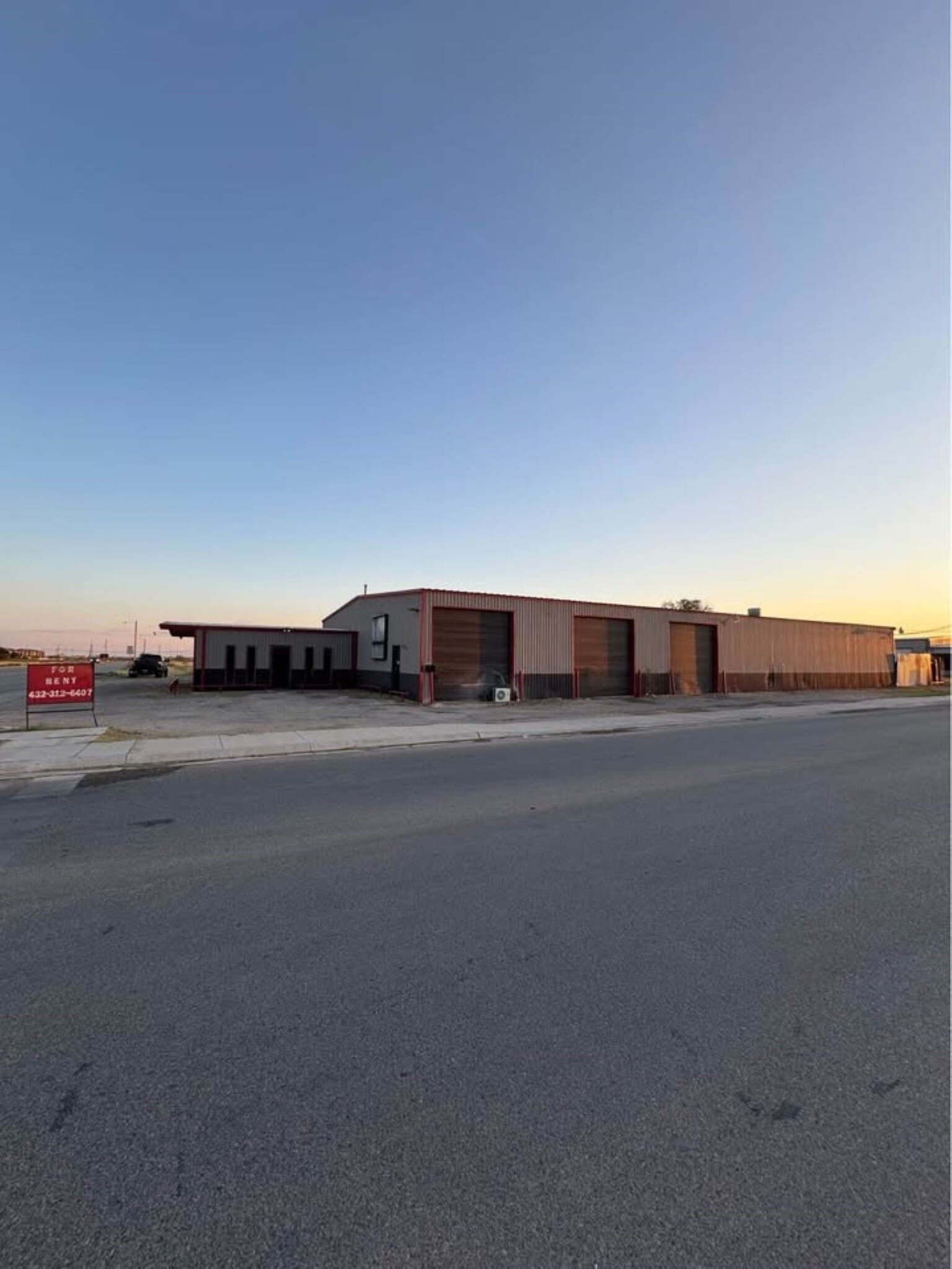 1300 Garfield St, Midland, TX for lease Primary Photo- Image 1 of 14