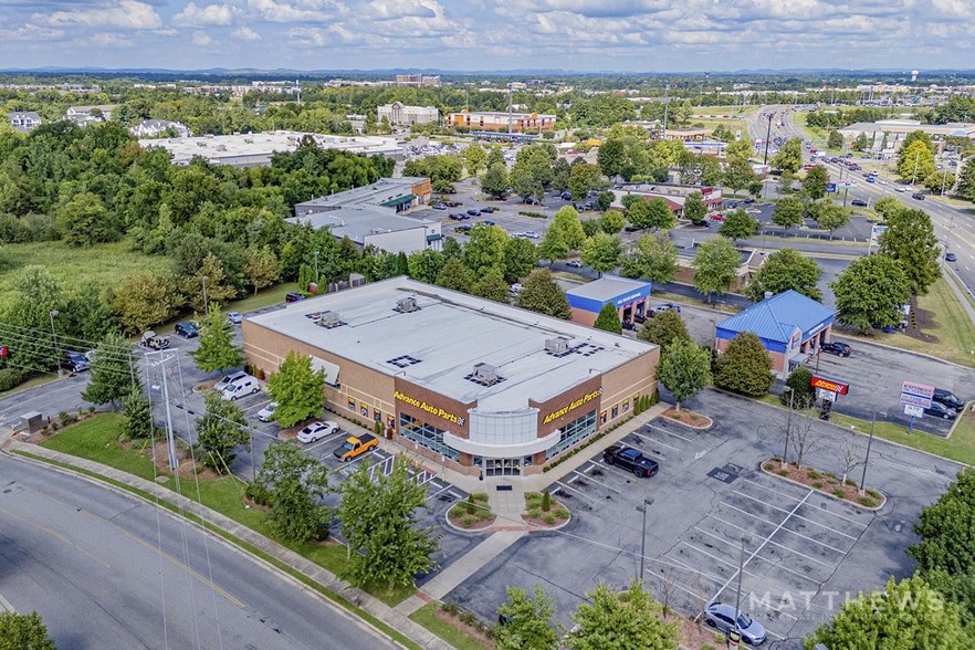2528 Old Fort Pky, Murfreesboro, TN for sale - Building Photo - Image 2 of 3