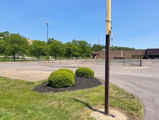 Plus de détails pour 1597 S Washington St, Millersburg, OH - Commerce de détail à vendre