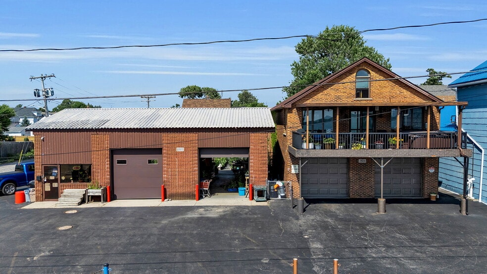 2809 River Rd, Buffalo, NY for sale - Primary Photo - Image 1 of 40
