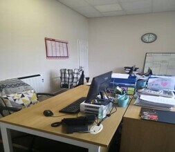 Clyde St, Bingley for lease Interior Photo- Image 2 of 3