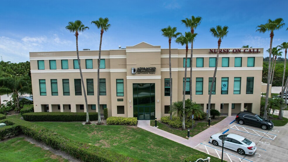 3755 7th Ter, Vero Beach, FL à louer - Photo du bâtiment - Image 2 de 10