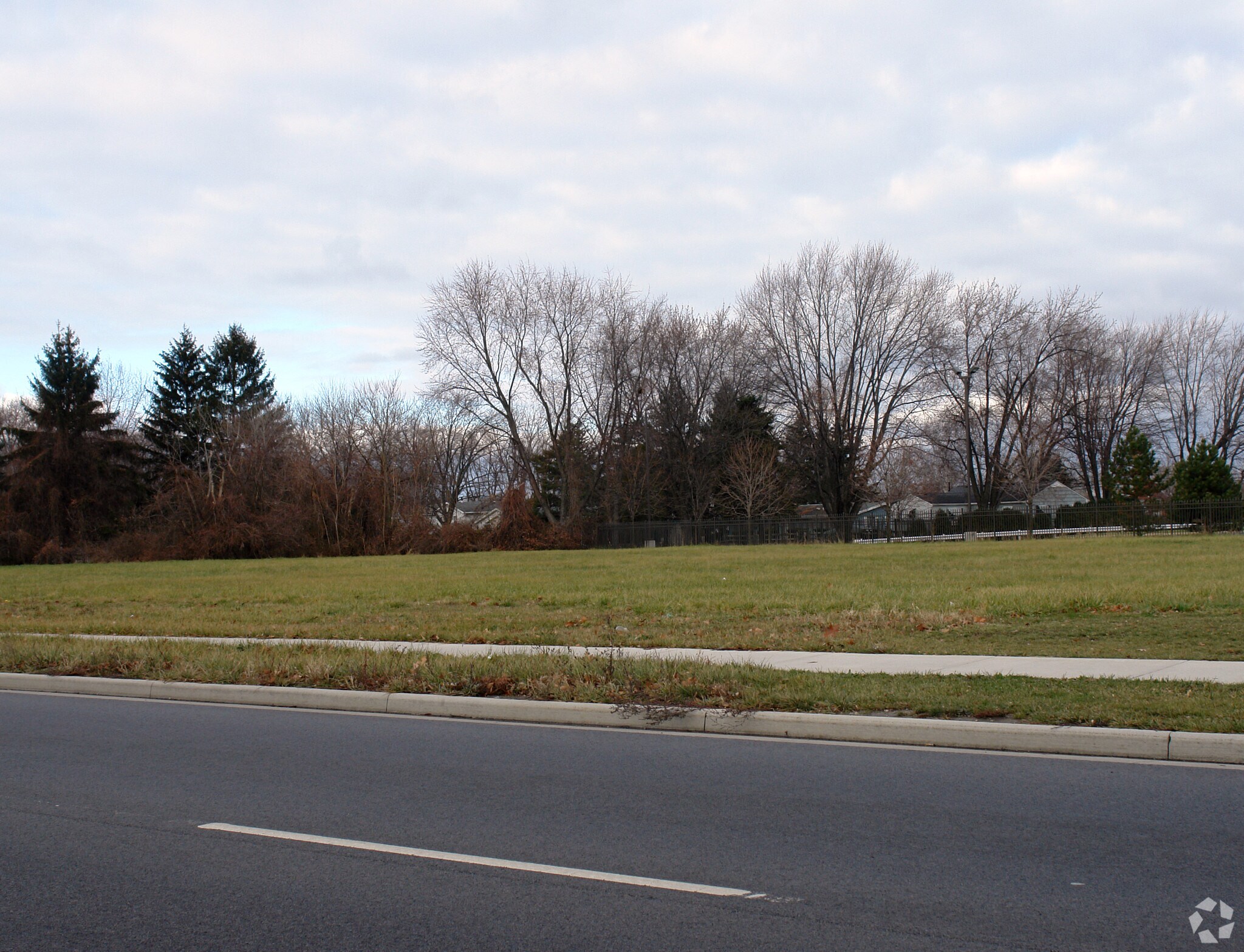 3862 Airport Hwy, Toledo, OH for sale Primary Photo- Image 1 of 3