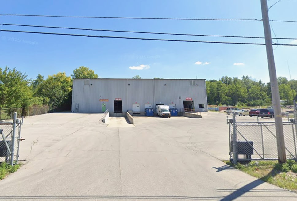 2205 Bremer Rd, Fort Wayne, IN à vendre Photo principale- Image 1 de 7