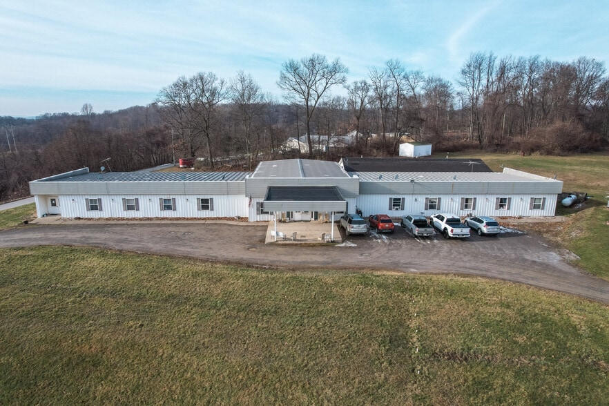 111 Altmeyer Dr, Kittanning, PA for sale - Building Photo - Image 3 of 39
