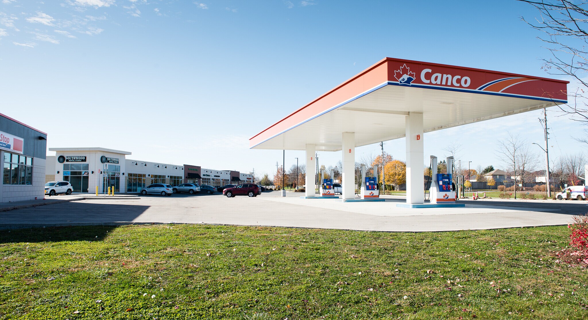 1255 Kilally Rd, London, ON à vendre Photo du bâtiment- Image 1 de 1