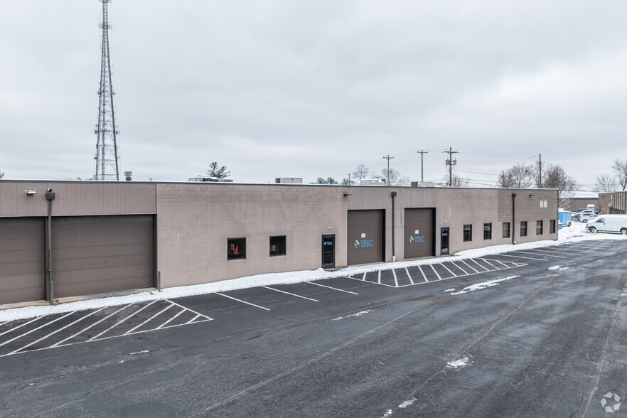 2500 Eldo Rd, Monroeville, PA for lease - Building Photo - Image 3 of 4