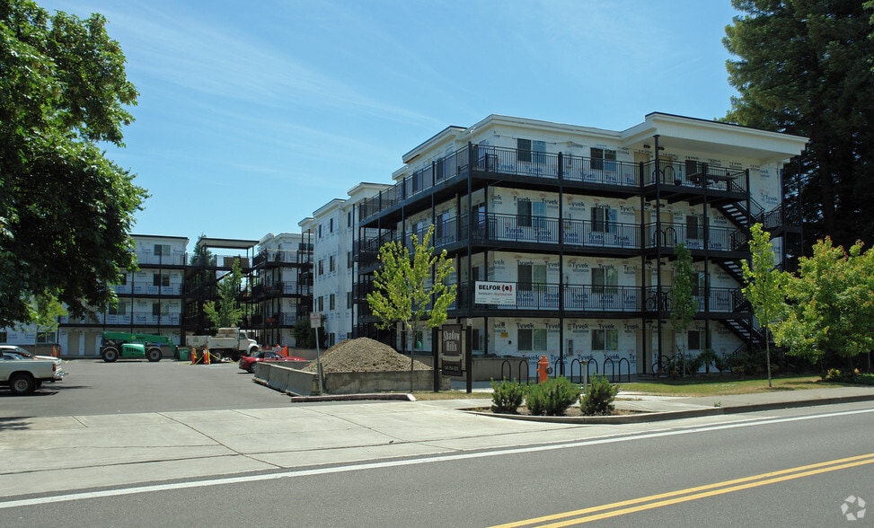2740 SW Western Blvd, Corvallis, OR for sale - Primary Photo - Image 1 of 16