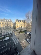 17 Rue De L'Hotel De Ville, Neuilly-sur-Seine à louer Photo intérieure- Image 1 de 7