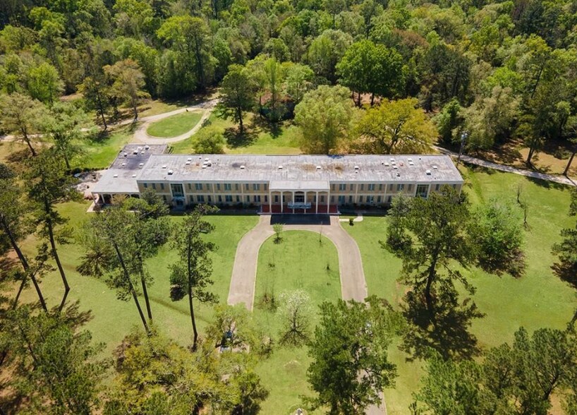 62284 Fish Hatchery Rd, Lacombe, LA à vendre - Photo du bâtiment - Image 2 de 3