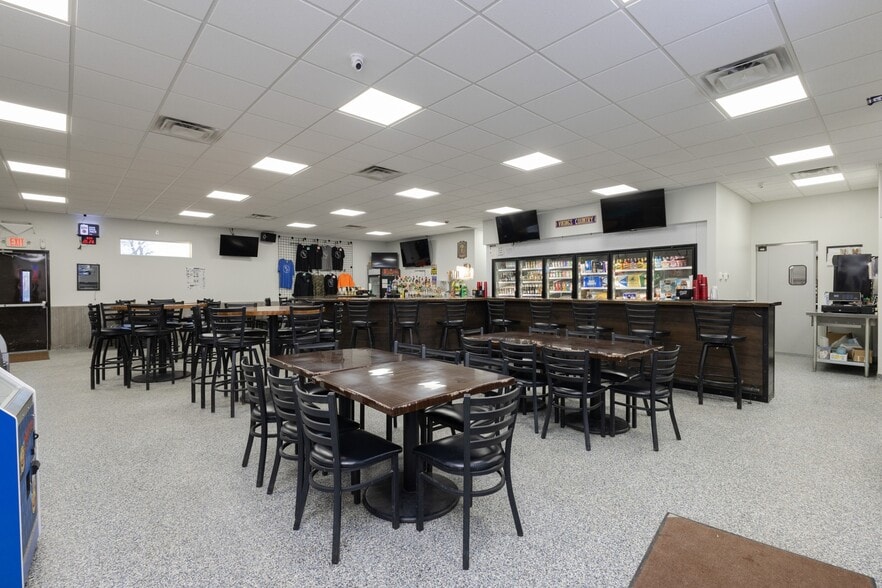 317 Studdart Ave, Graceville, MN for sale - Building Photo - Image 3 of 46