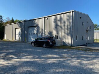 Plus de détails pour 13543 Charlotte Ct, Chester, VA - Industriel à louer
