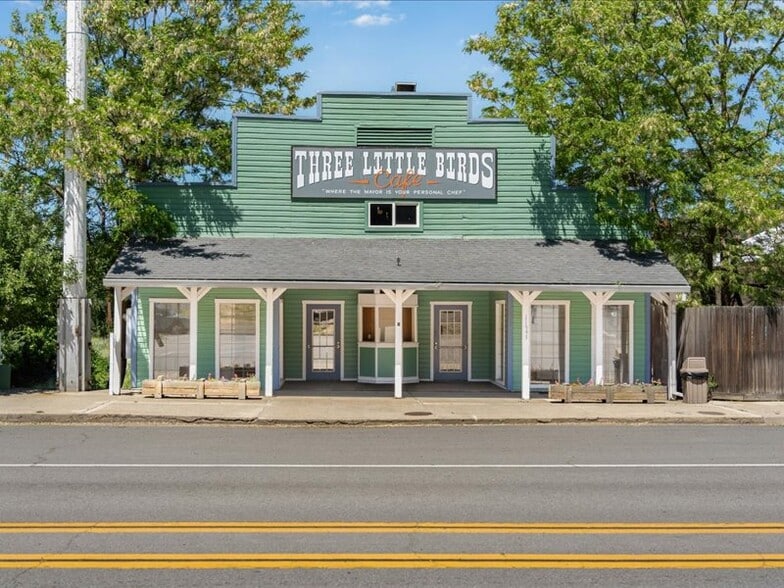 11943 Main St, Fort Jones, CA for sale - Building Photo - Image 2 of 15