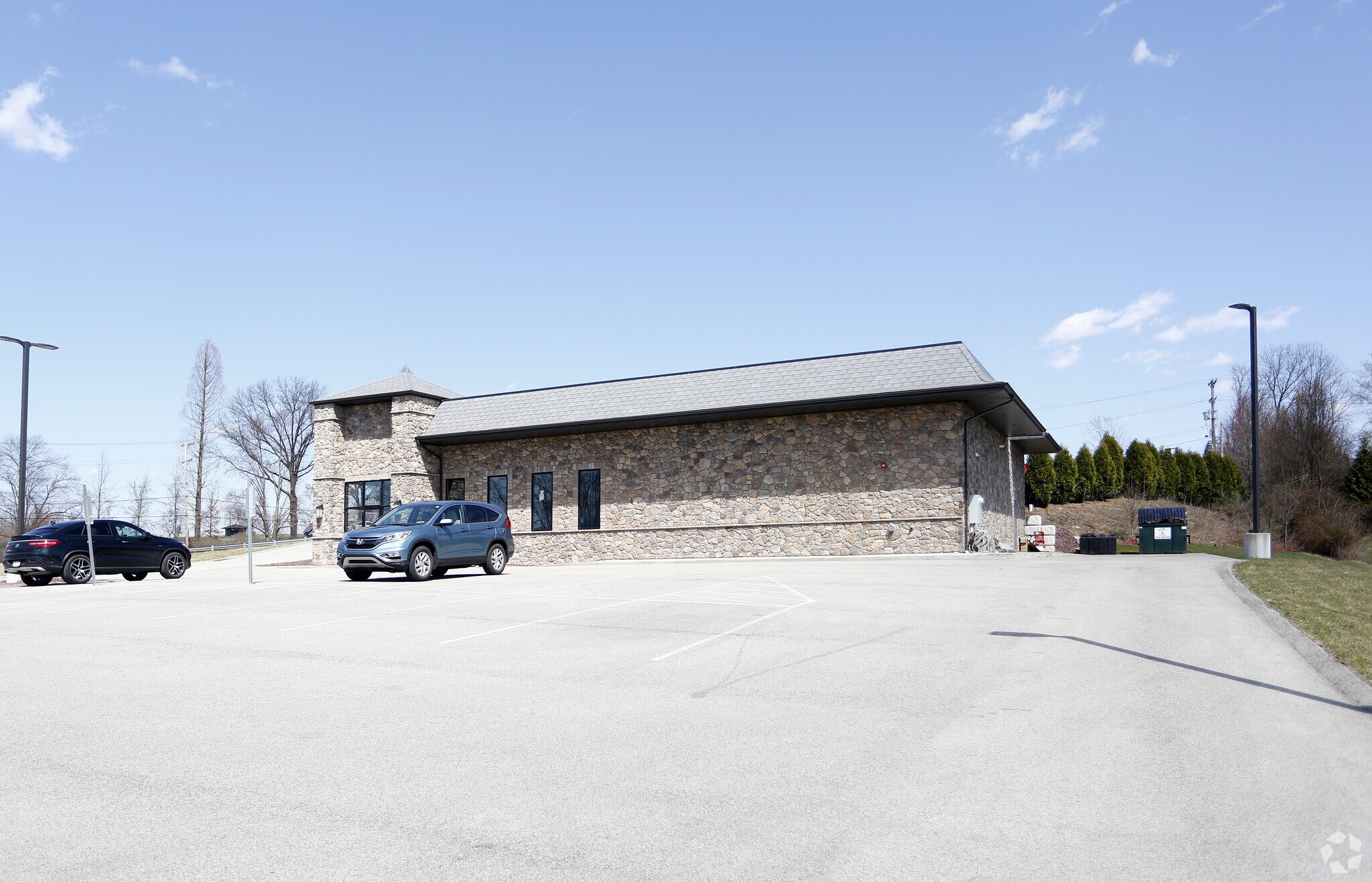 2185 Hulton Rd, Verona, PA à vendre Photo principale- Image 1 de 5