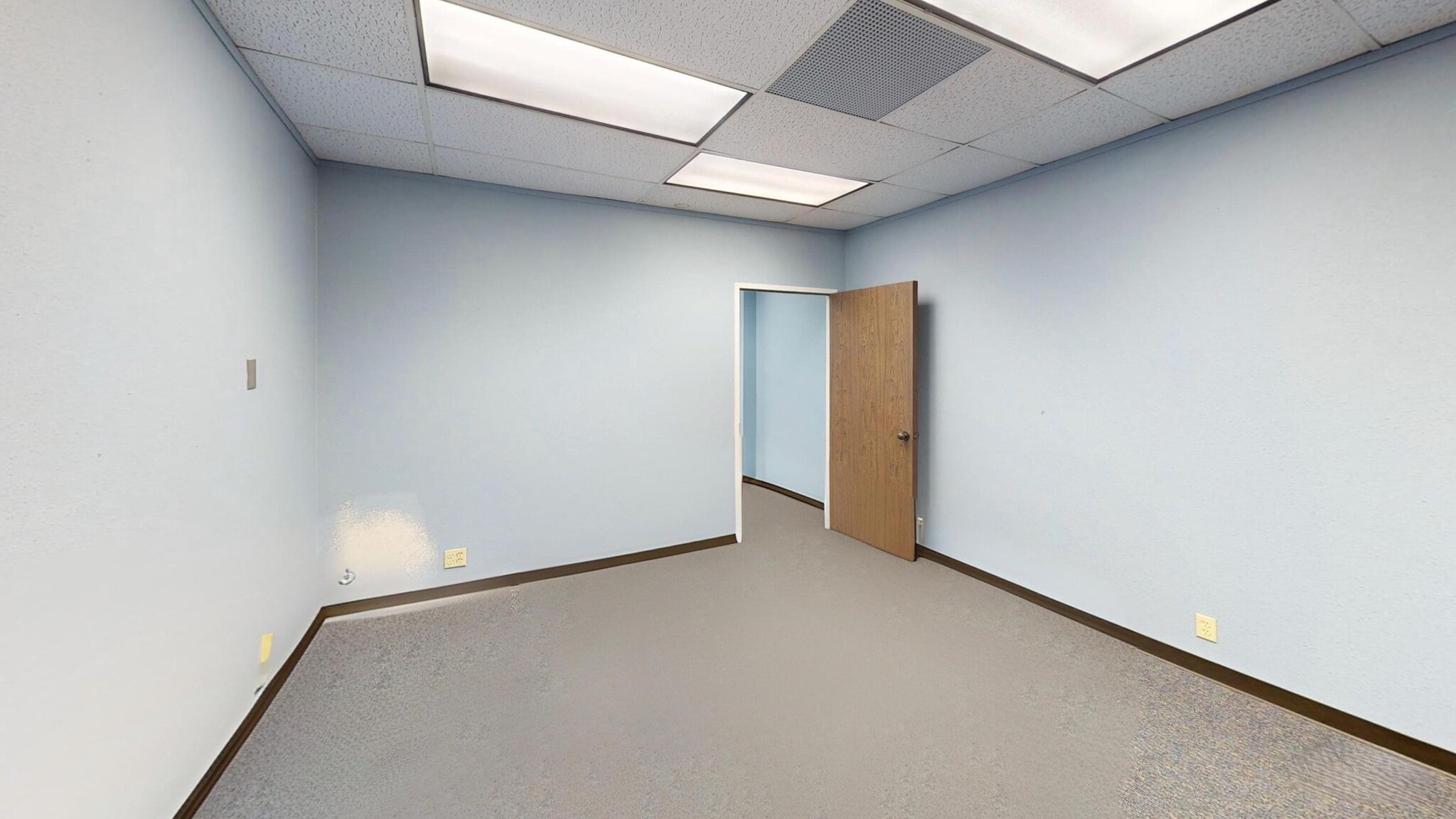 6800 Park Ten Blvd, San Antonio, TX for lease Interior Photo- Image 1 of 4