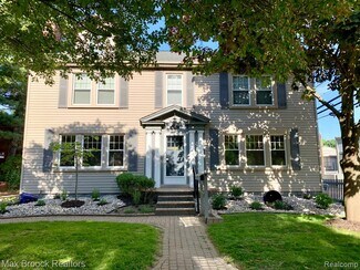 Plus de détails pour 156 N Worth St, Birmingham, MI - Multi-résidentiel à vendre