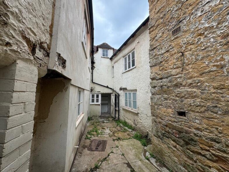 36 Long St, Sherborne à vendre - Photo du bâtiment - Image 2 de 4