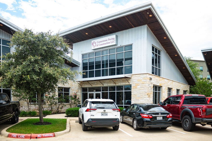 3091 University Dr, Bryan, TX à vendre - Photo du bâtiment - Image 1 de 11