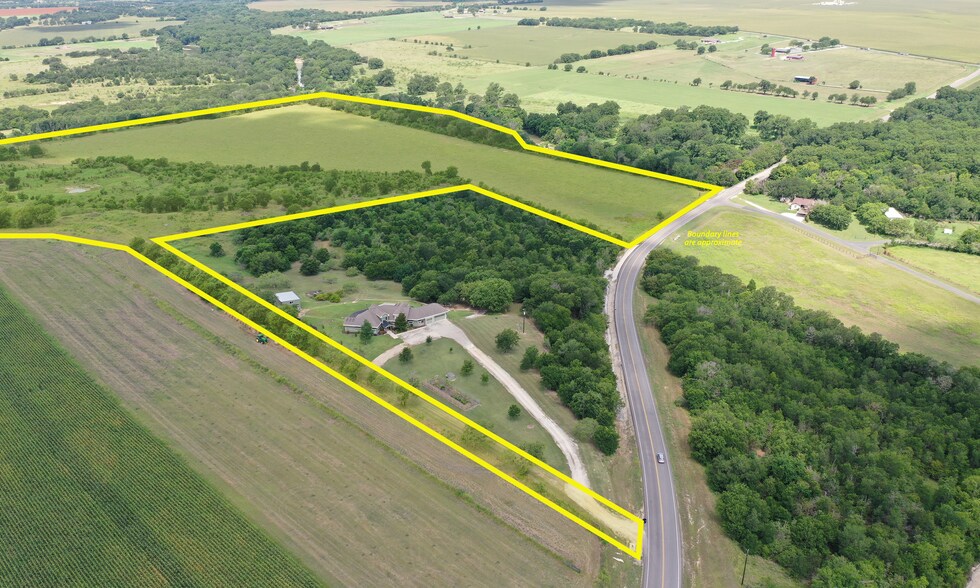 0 CR 366, Taylor, TX à vendre - Aérien - Image 2 de 9