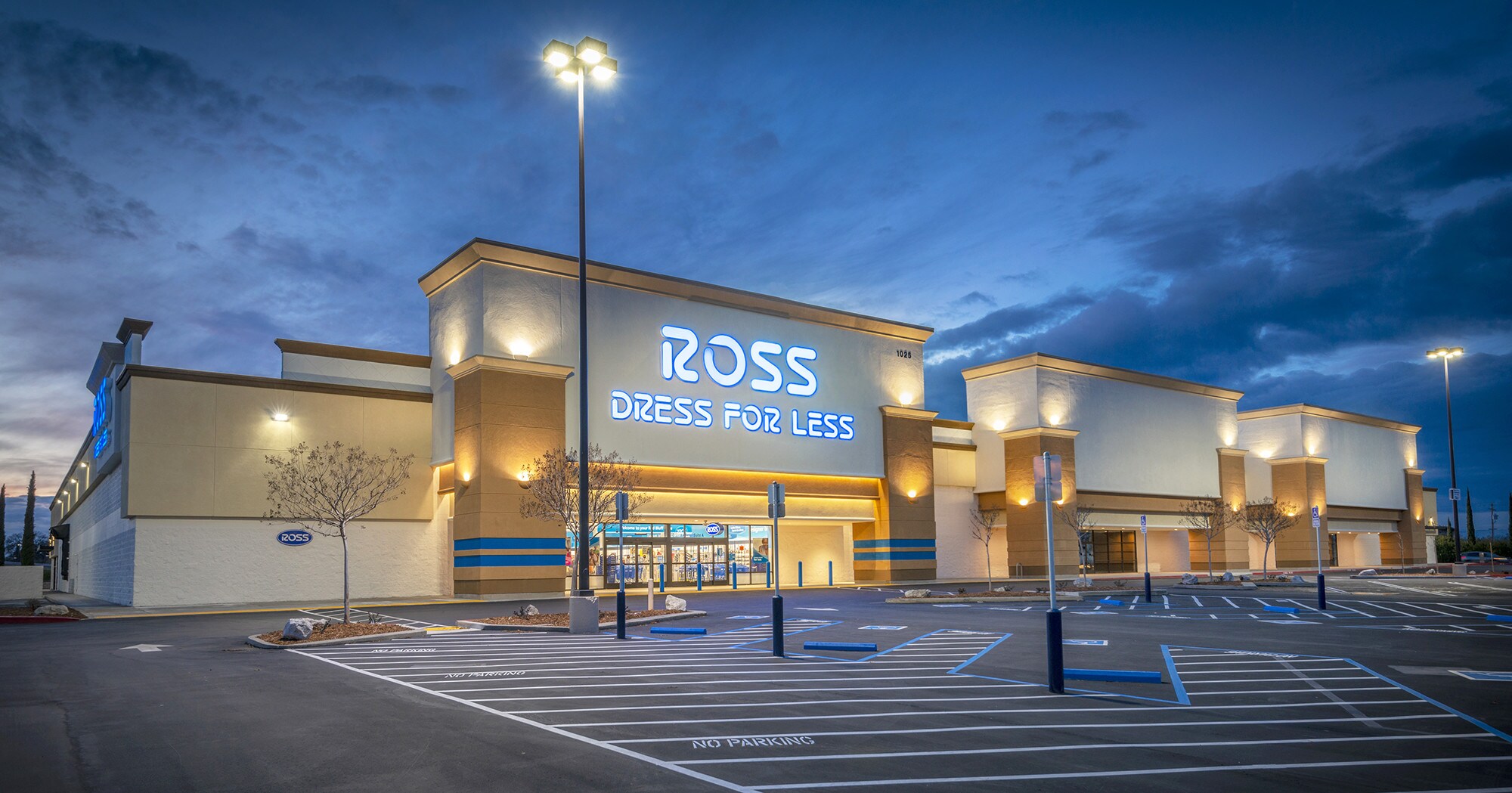 1025 S Main St, Red Bluff, CA à louer Autre- Image 1 de 12