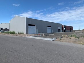 1438 W 3300 S, Ogden, UT for lease Interior Photo- Image 1 of 4