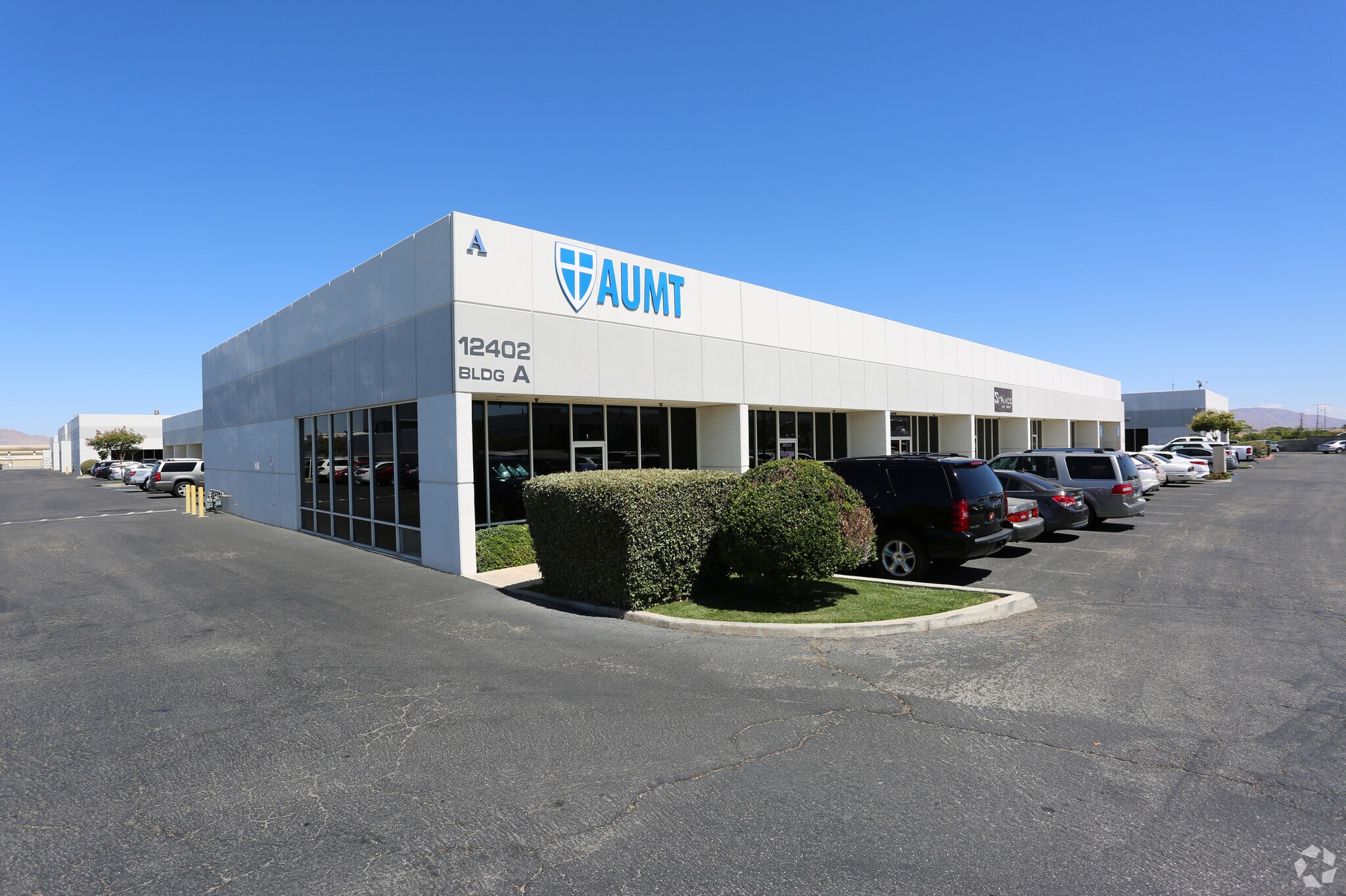 12402 Industrial Blvd, Victorville, CA à louer Photo du bâtiment- Image 1 de 8