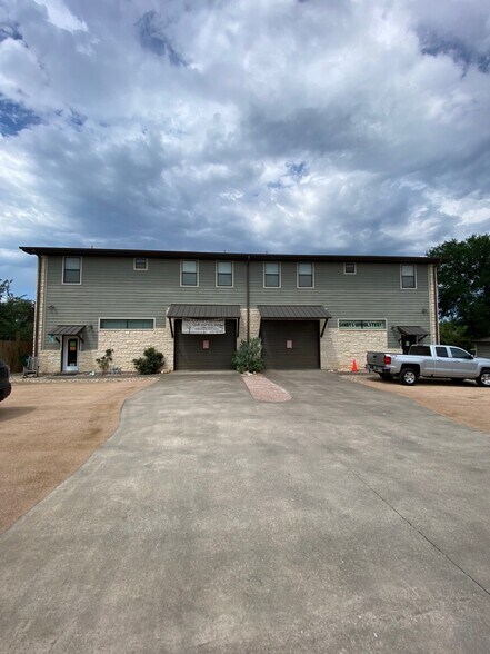 15310 Storm Dr, Austin, TX for sale - Building Photo - Image 2 of 35