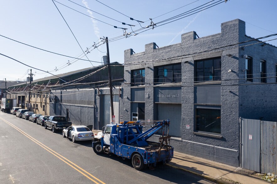 4001-4017 Dell Ave, North Bergen, NJ à louer - Photo principale - Image 1 de 8