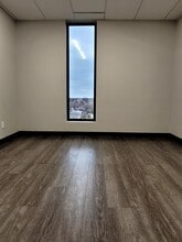 5350 S Western Ave, Oklahoma City, OK for lease Interior Photo- Image 1 of 1