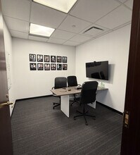 4950 Yonge St, Toronto, ON à louer Photo intérieure- Image 2 de 8