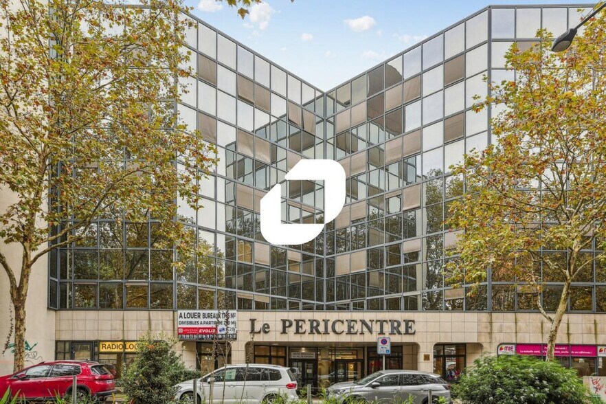 Bureau dans Fontenay-sous-Bois à louer - Photo du bâtiment - Image 1 de 13