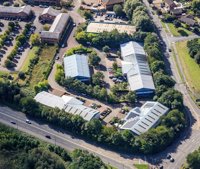 Hawkfield Way, Bristol à louer - Photo du bâtiment - Image 2 de 4