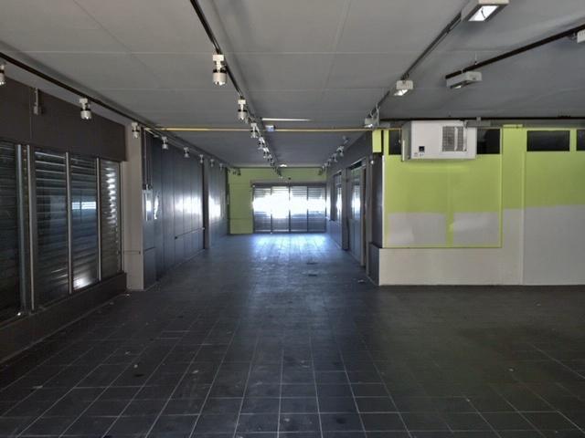 Retail in Bollène for sale - Building Photo - Image 3 of 6