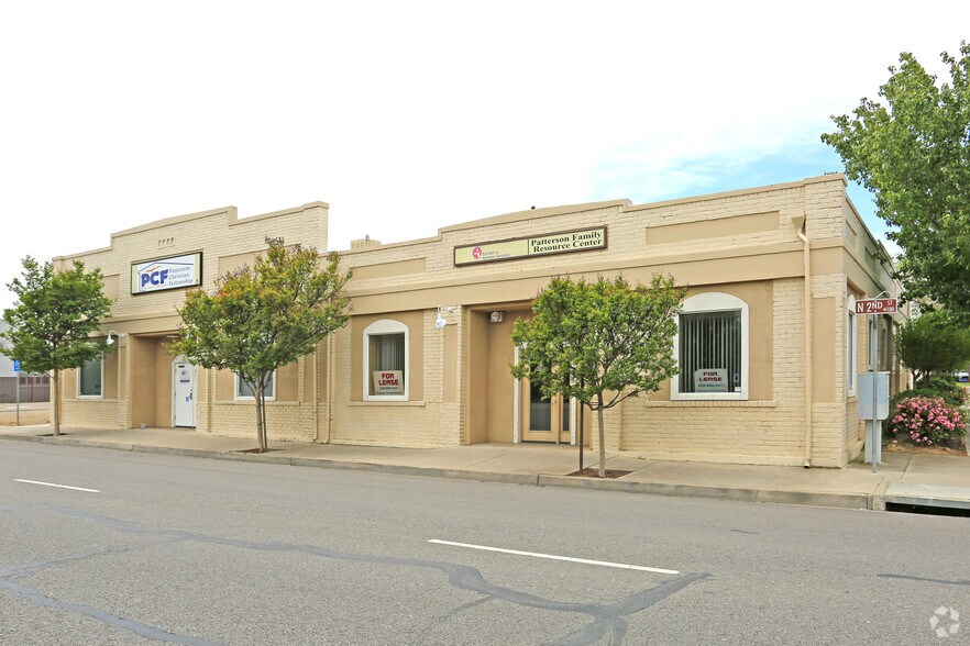 118 N 2nd St, Patterson, CA for lease - Primary Photo - Image 1 of 7