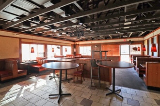 579 E Broadway, Eugene, OR à louer Photo intérieure- Image 2 de 3