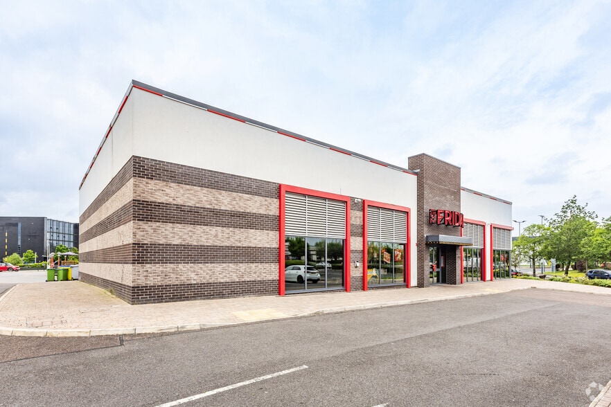 Pamir Dr, Ashton Under Lyne for lease - Building Photo - Image 2 of 2