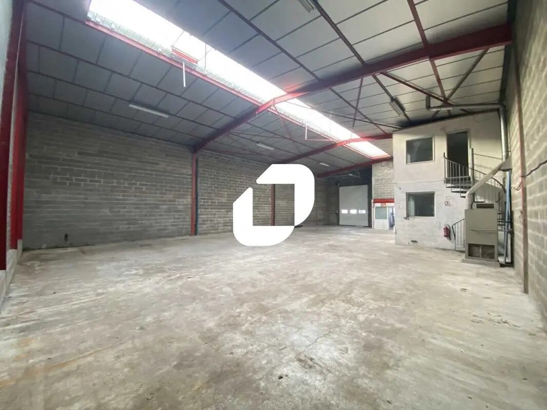 Flex in SAINT-OUEN-L'AUMONE for lease Interior Photo- Image 1 of 10